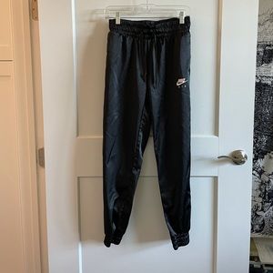 Nike Sportswear Joggers in Black